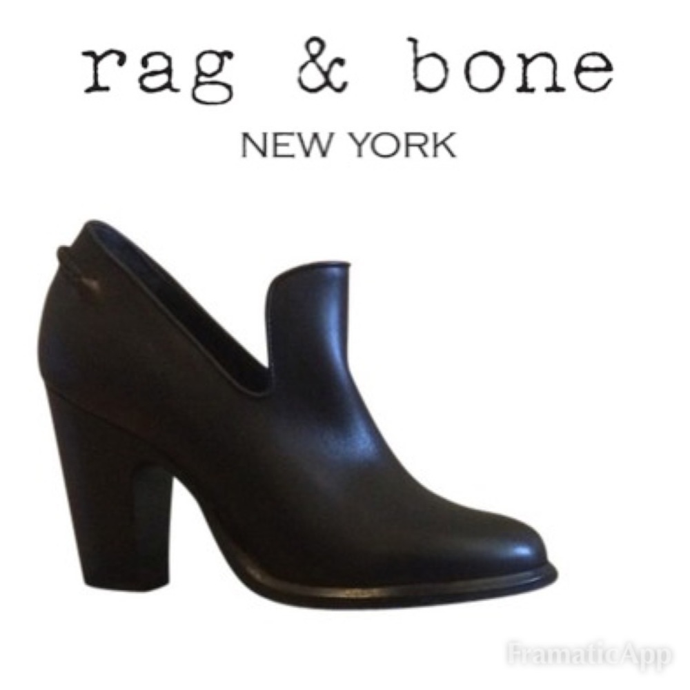 rag & bone Women’s Black Leather Ankle Booties